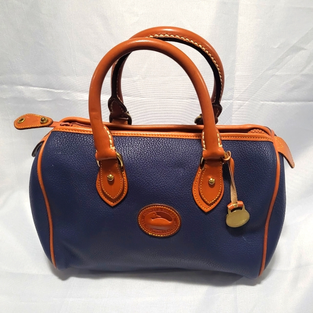 Dooney & Bourke